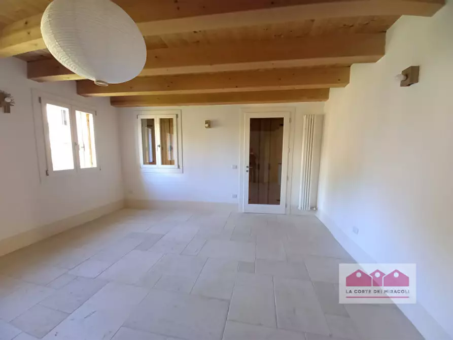 Immagine 3 di Casa indipendente in vendita  in Via Zanchetta a San Pietro In Gu