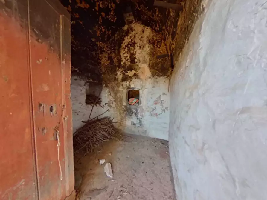 Immagine 34 di Rustico / casale in vendita  in ANNU a Fasano