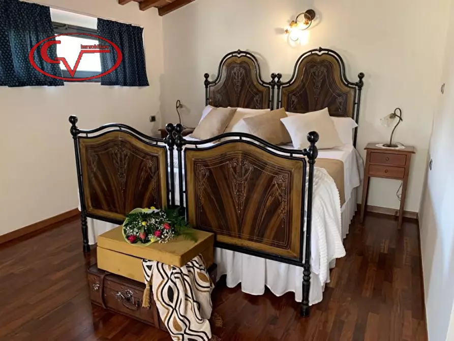Immagine 19 di Villa in vendita  in setteponti a Castelfranco Piandiscò