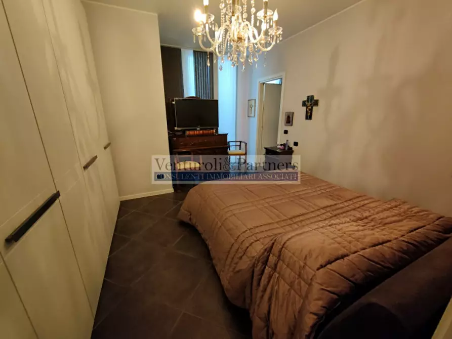 Immagine 17 di Villa in vendita  in via monte tapino a Padenghe Sul Garda