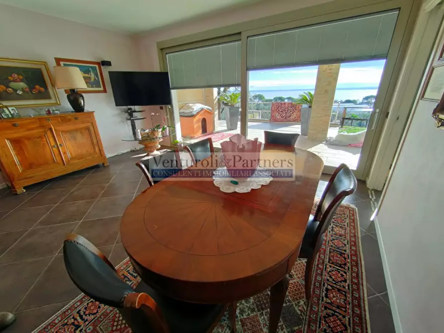 Immagine 20 di Villa in vendita  in via monte tapino a Padenghe Sul Garda