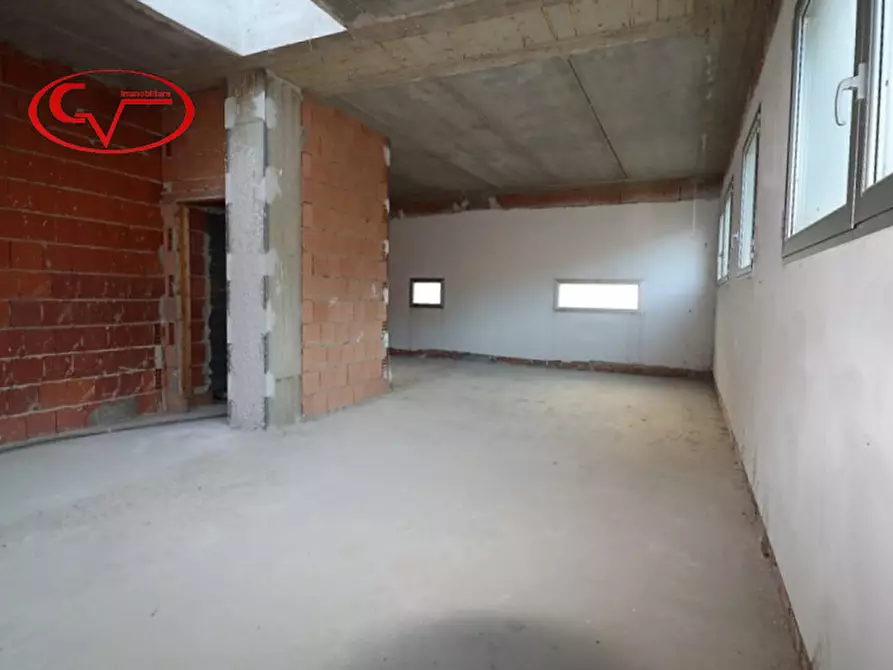 Immagine 9 di Ufficio in vendita  in Viale Gramsci a San Giovanni Valdarno