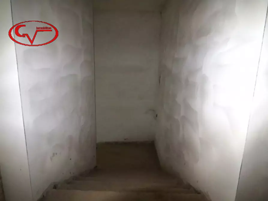 Immagine 13 di Ufficio in vendita  in Viale Gramsci a San Giovanni Valdarno