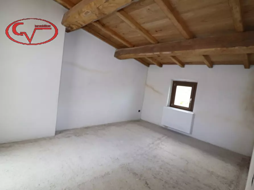 Immagine 22 di Villetta a schiera in vendita  in moncioni a Montevarchi