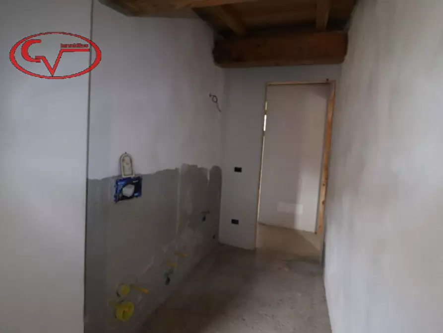 Immagine 30 di Villetta a schiera in vendita  in moncioni a Montevarchi