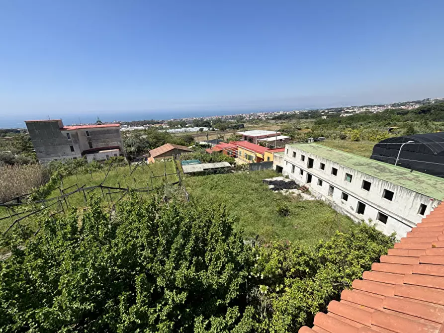 Immagine 19 di Casa bifamiliare in vendita  in VIA BOCCEA a Torre Del Greco