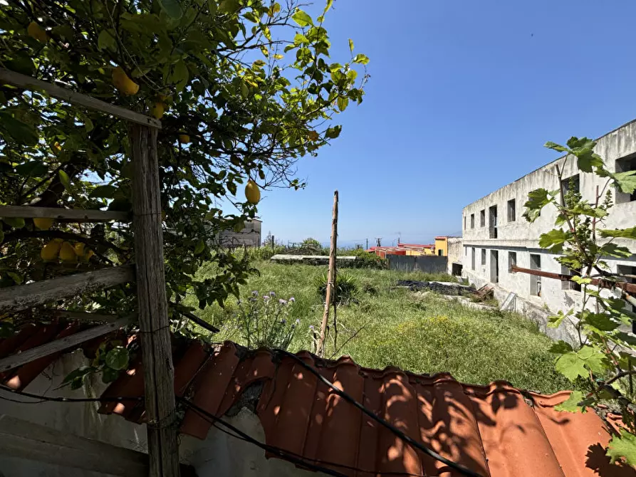 Immagine 22 di Casa bifamiliare in vendita  in VIA BOCCEA a Torre Del Greco