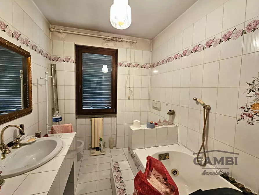 Immagine 33 di Casa indipendente in vendita  in Via Amilcare Ponchielli a Campi Bisenzio