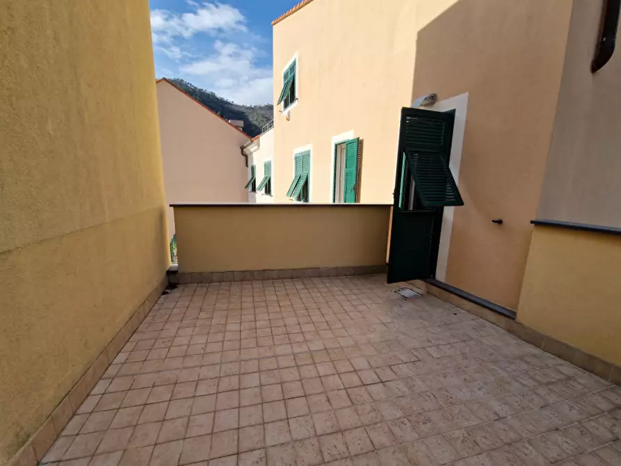 Immagine 14 di Villetta a schiera in affitto  in Via Alla Murta a Albisola Superiore