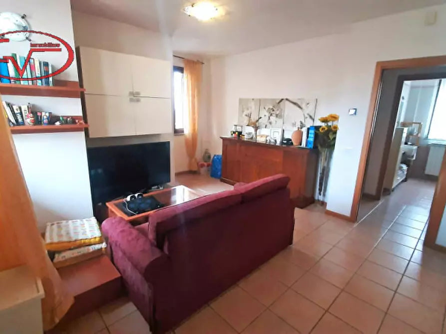 Immagine 1 di Appartamento in vendita  in Via Fabbrica a Laterina Pergine Valdarno
