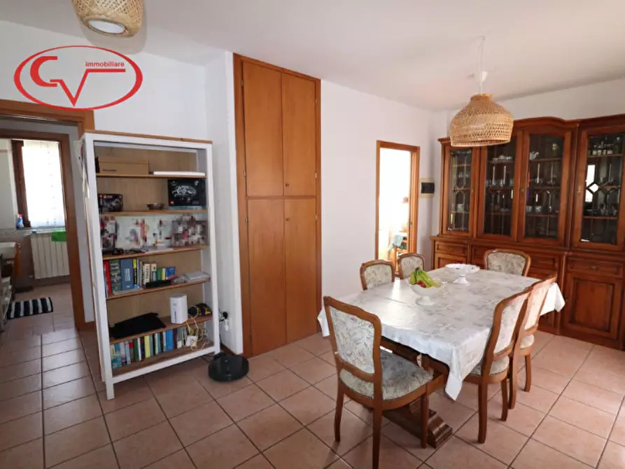 Immagine 5 di Appartamento in vendita  in Via 2 Giugno a Laterina Pergine Valdarno