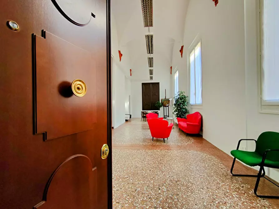 Immagine 1 di Appartamento in affitto  in via clavature a Bologna