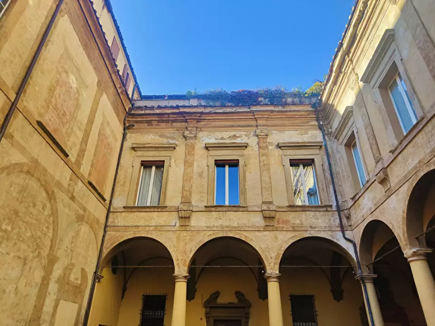 Immagine 10 di Appartamento in affitto  in via clavature a Bologna