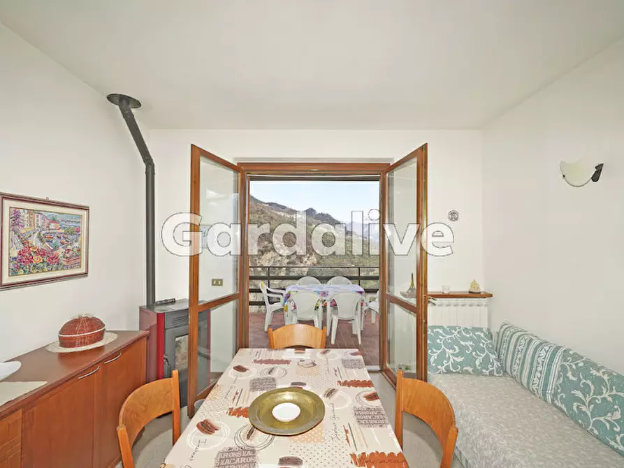 Immagine 5 di Appartamento in vendita  in Via Gramsci, SNC a Tignale