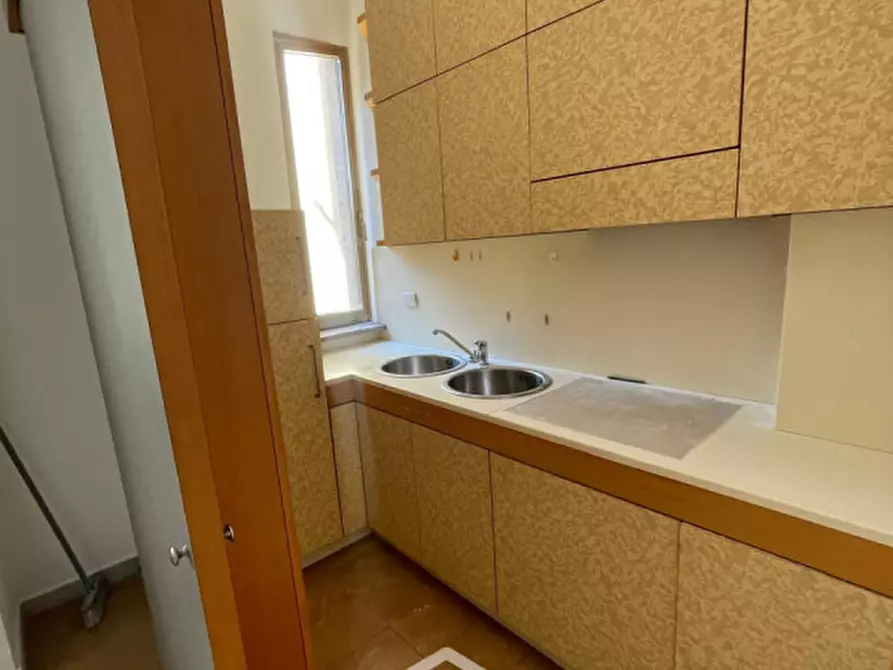 Immagine 10 di Appartamento in vendita  in via premuda a Lecce