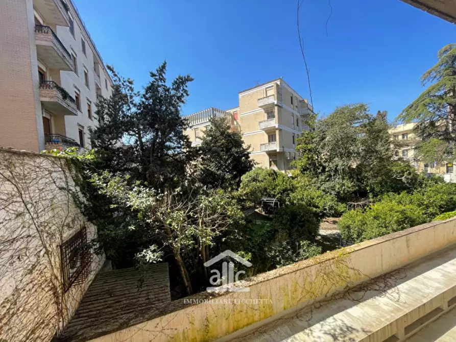 Immagine 11 di Appartamento in vendita  in via premuda a Lecce