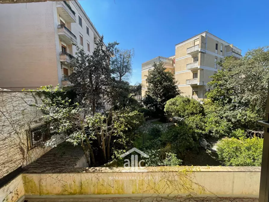 Immagine 12 di Appartamento in vendita  in via premuda a Lecce