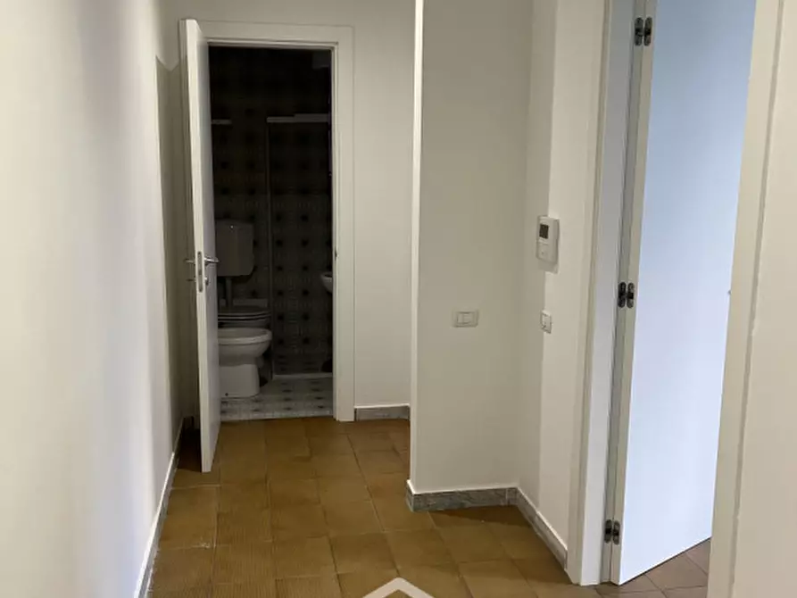 Immagine 13 di Appartamento in vendita  in via premuda a Lecce