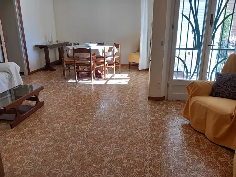 Immagine 1 di Appartamento in vendita  in via Trento a Chiavari