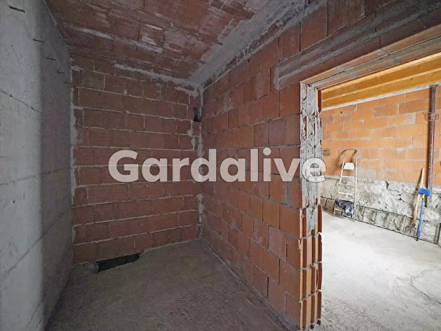 Immagine 10 di Rustico / casale in vendita  in Via Muslone, 29 a Gargnano