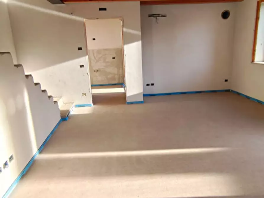 Immagine 6 di Villetta a schiera in vendita  in via san pio x a Volpago Del Montello