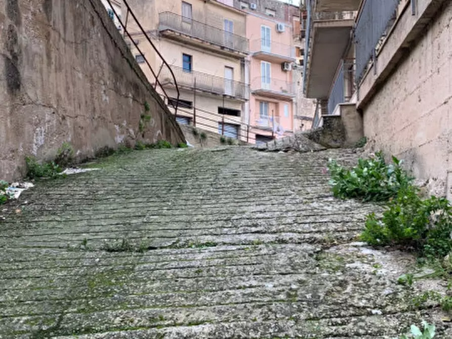 Immagine 32 di Appartamento in vendita  in Via Fontana 188 a Modica