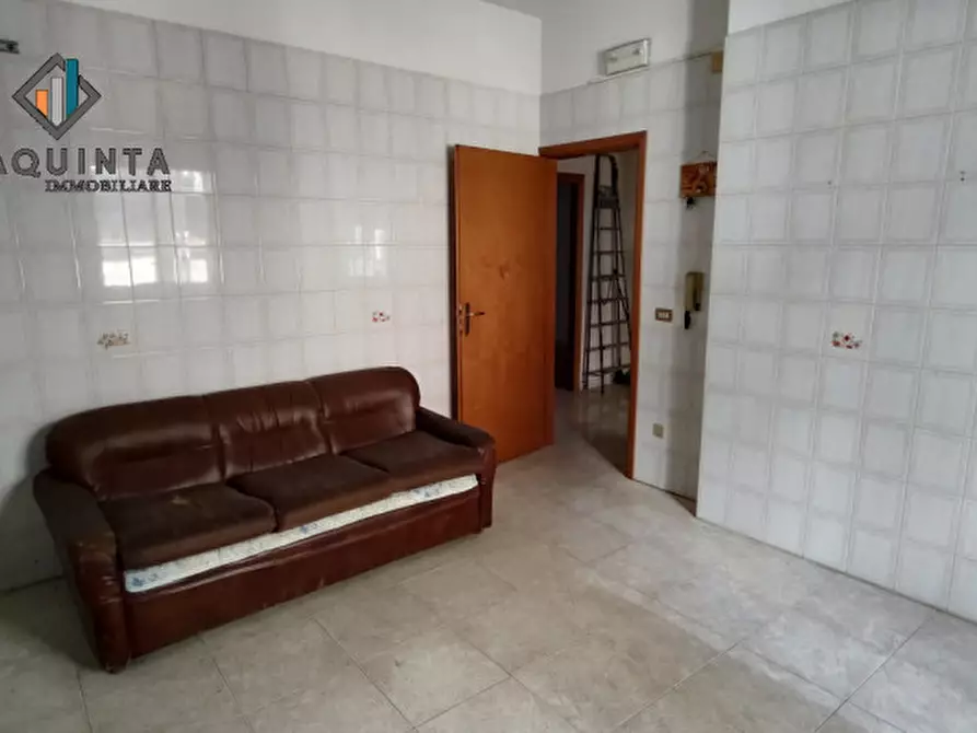 Immagine 2 di Appartamento in vendita  in via Pietro Micca n.76 a Palagonia