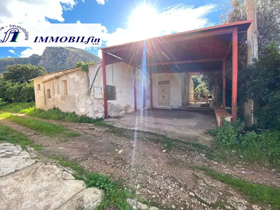 Immagine 2 di Villa in vendita  in CONTRADA NATOLI a Palermo