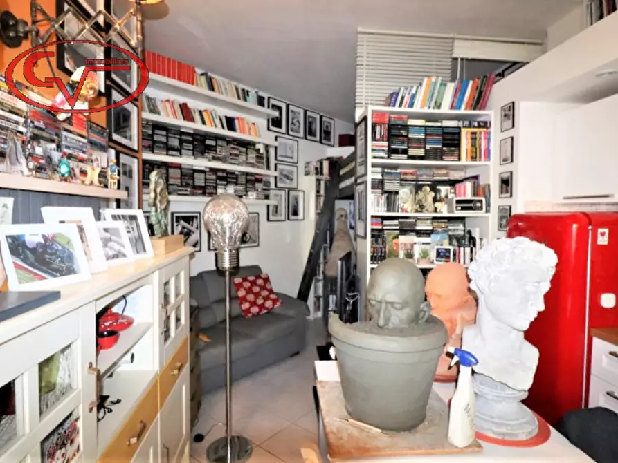 Immagine 2 di Appartamento in vendita  in via Gorizia a Montevarchi