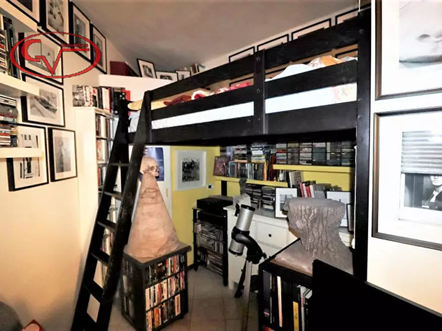 Immagine 11 di Appartamento in vendita  in via Gorizia a Montevarchi