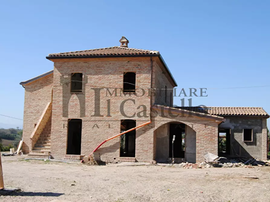 Immagine 8 di Rustico / casale in vendita  in via Castiglionese a Castiglione Del Lago