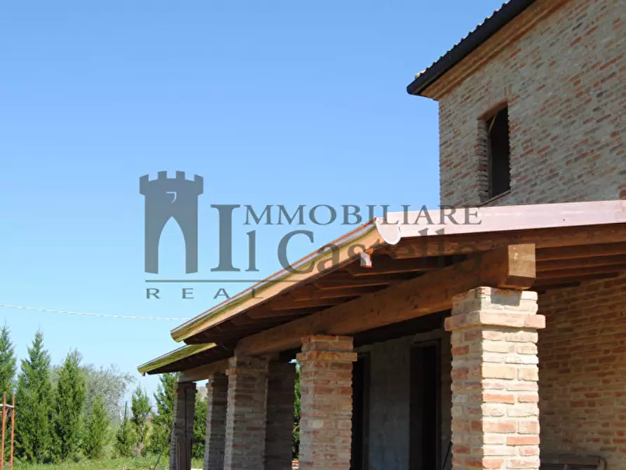 Immagine 9 di Rustico / casale in vendita  in via Castiglionese a Castiglione Del Lago