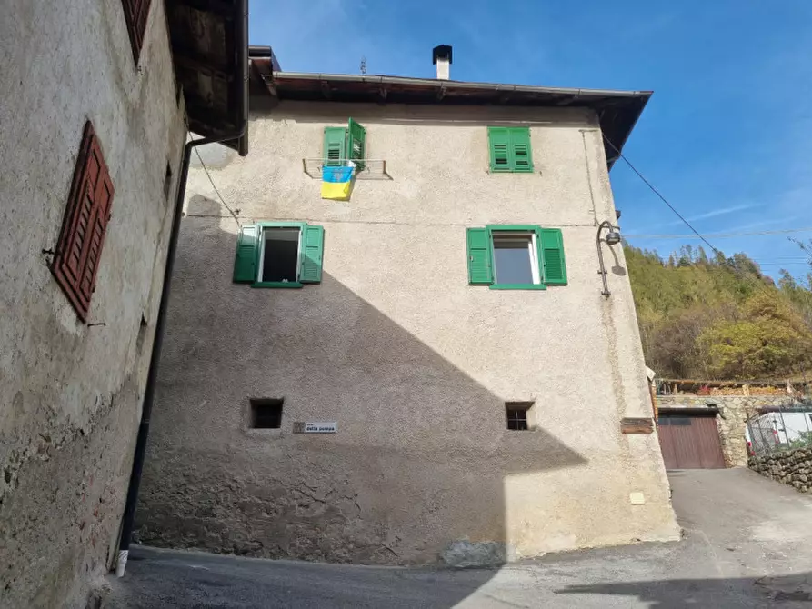 Immagine 1 di Appartamento in vendita  in Piazzetta Di San Giovanni a Commezzadura