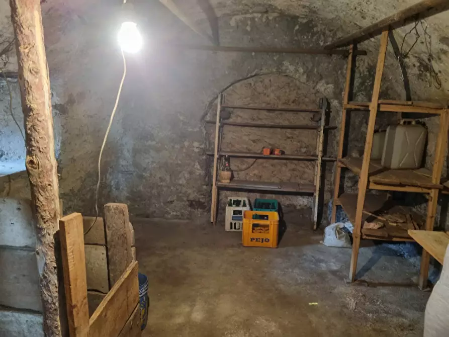 Immagine 10 di Appartamento in vendita  in Piazzetta Di San Giovanni a Commezzadura