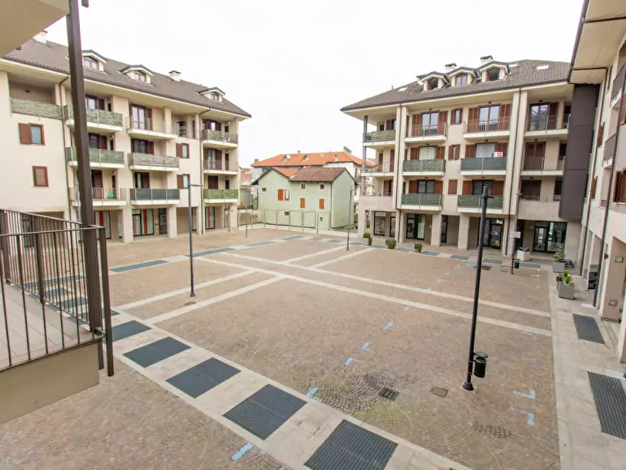 Immagine 2 di Appartamento in vendita  in Piazza G. Astengo, 2 a Settimo Torinese