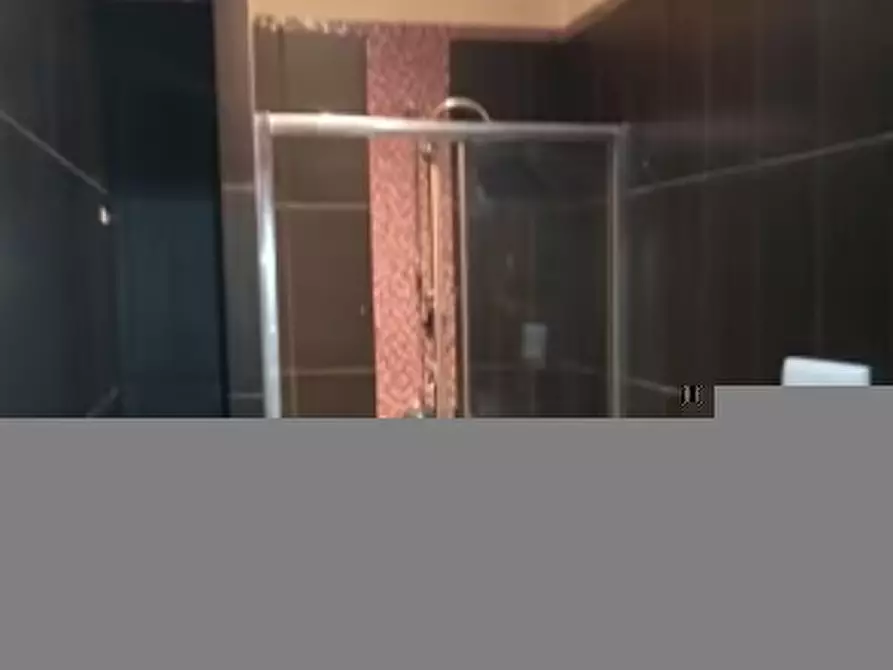 Immagine 4 di Appartamento in affitto  in via cesare rosaroll 172 a Napoli