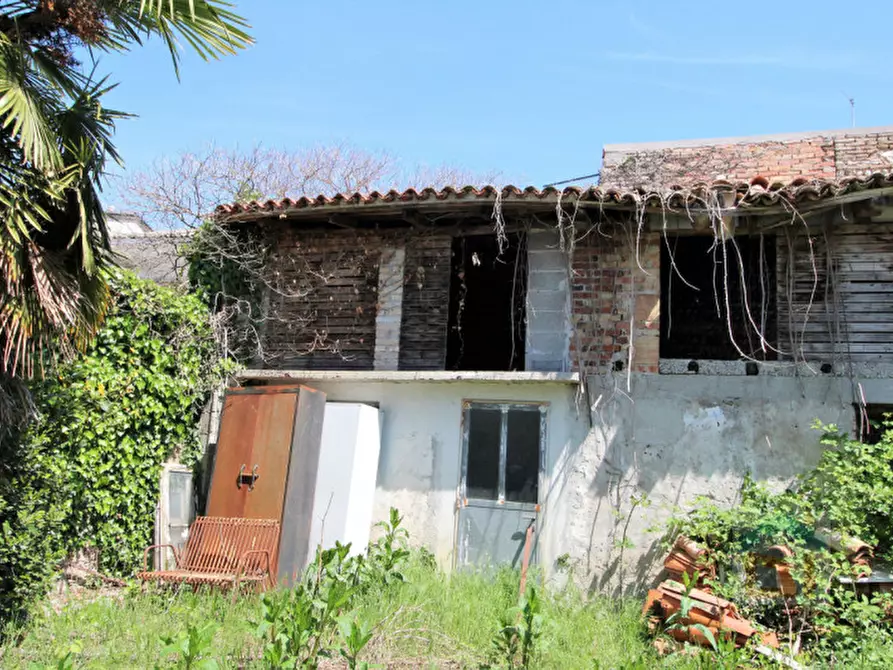 Immagine 6 di Rustico / casale in vendita  in via Ellero 10 a Gonars