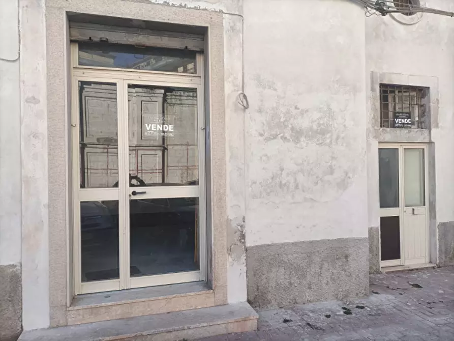 Immagine 7 di Negozio in vendita  in Corso Vittorio Emanuele 7 a Modica