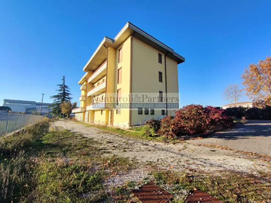 Immagine 5 di Ufficio in affitto  in via statale a Calcinato