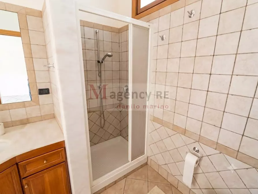 Immagine 24 di Appartamento in vendita  in via vecchia san sperato 8/D a Reggio Di Calabria