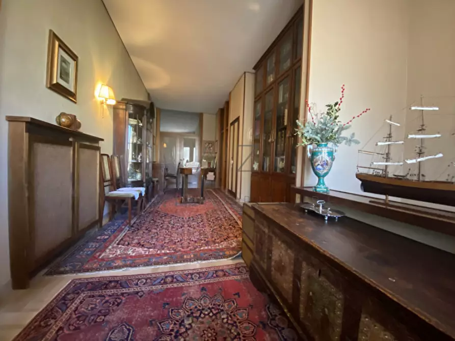 Immagine 1 di Casa indipendente in vendita  in via montepiana a Castelfranco Veneto