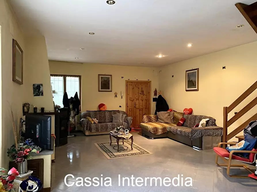 Immagine 23 di Villa in vendita  in Via Castel di Stroppa a Castel Sant'elia