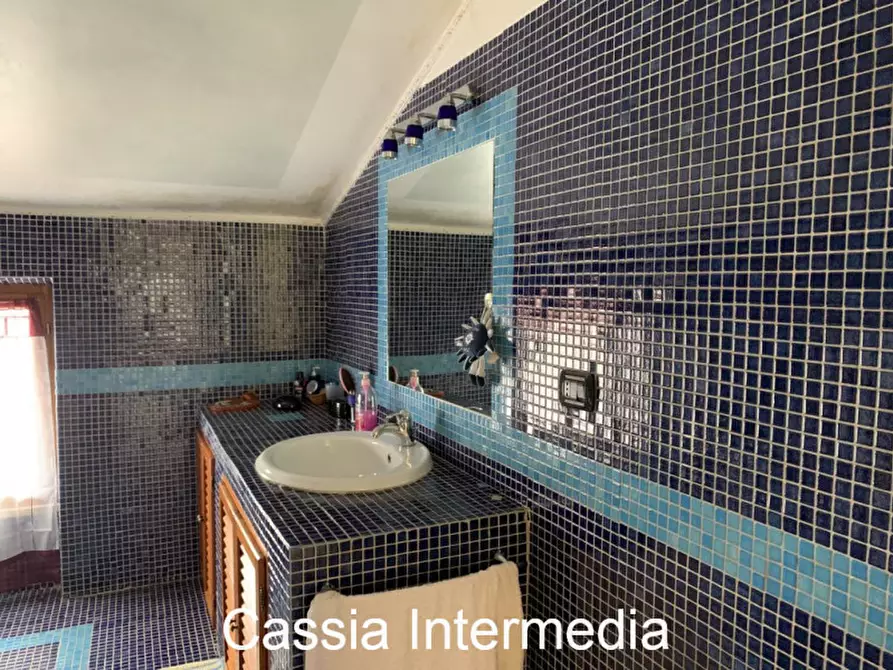 Immagine 38 di Villa in vendita  in Via Castel di Stroppa a Castel Sant'elia