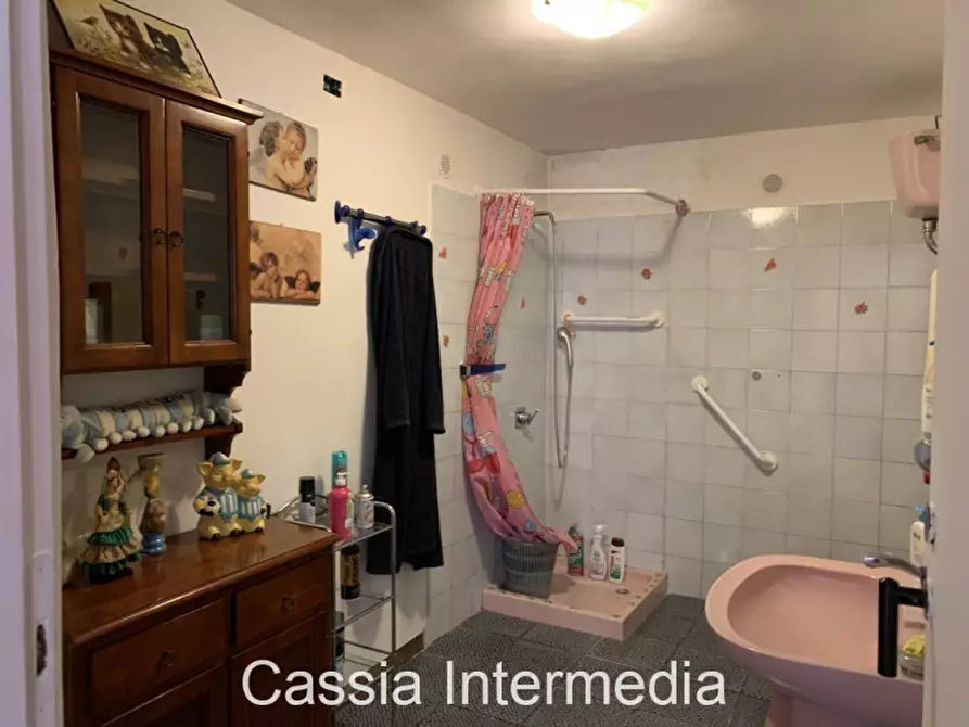 Immagine 44 di Villa in vendita  in Via Castel di Stroppa a Castel Sant'elia