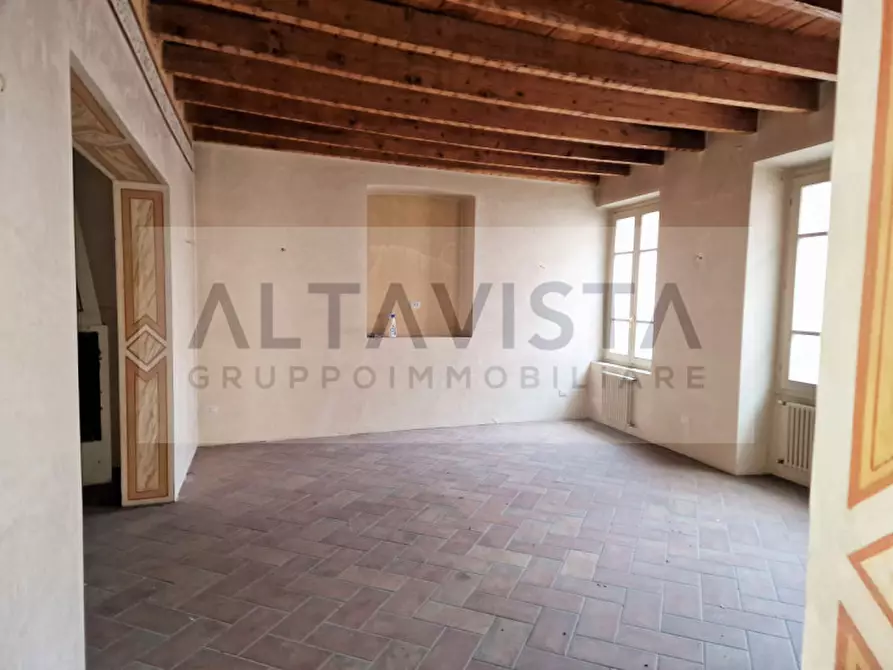Immagine 3 di Palazzo in vendita  in Brescia via Puccini a Brescia