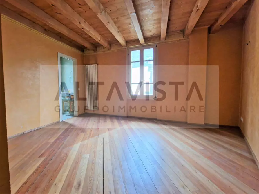 Immagine 10 di Palazzo in vendita  in Brescia via Puccini a Brescia