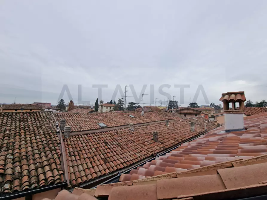 Immagine 18 di Palazzo in vendita  in Brescia via Puccini a Brescia