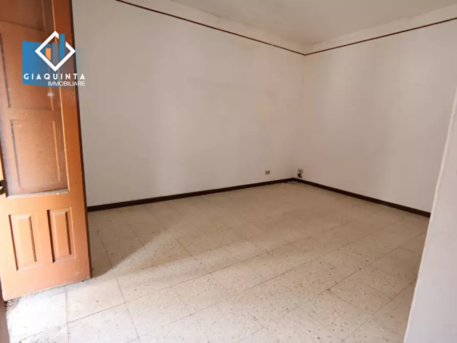 Immagine 11 di Casa indipendente in vendita  in via Trento n.35 a Palagonia