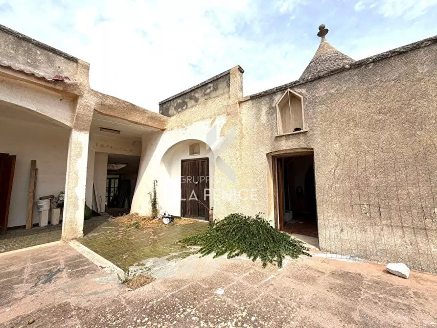 Immagine 3 di Rustico / casale in vendita  in strada chiancaro a Martina Franca