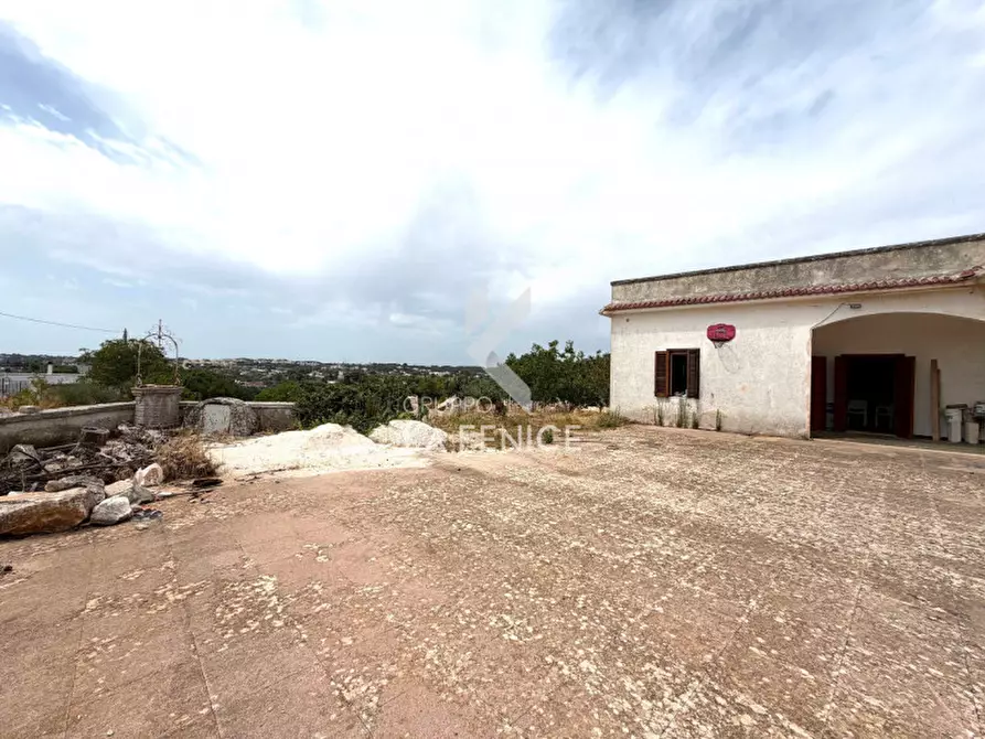 Immagine 25 di Rustico / casale in vendita  in strada chiancaro a Martina Franca